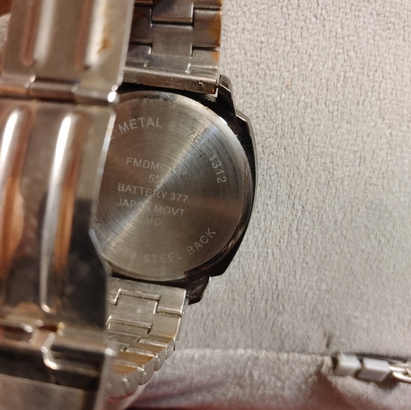 Mens Fasion Big Face Watch - Picture 3 of 3